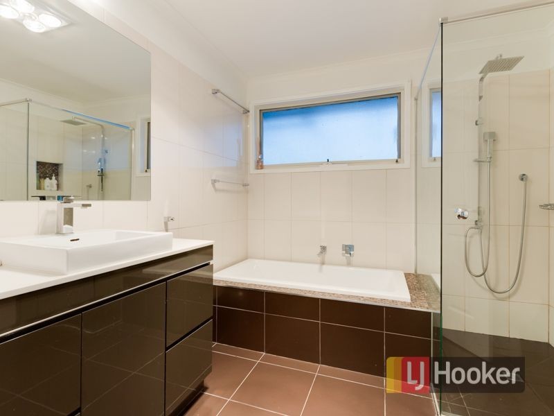 9 Patterson Court, Endeavour Hills VIC 3802