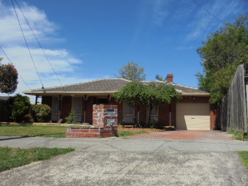 2 Roslyn Court, Dandenong North VIC 3175