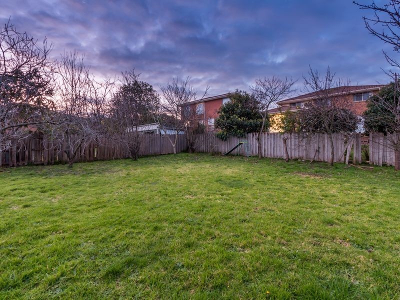 18 Temby Close, Endeavour Hills VIC 3802