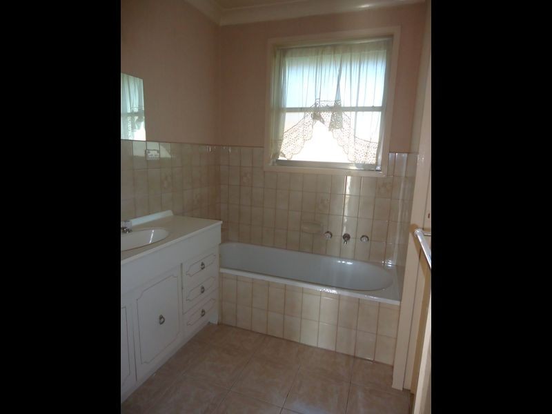 34 Highland Avenue, Hampton Park VIC 3976