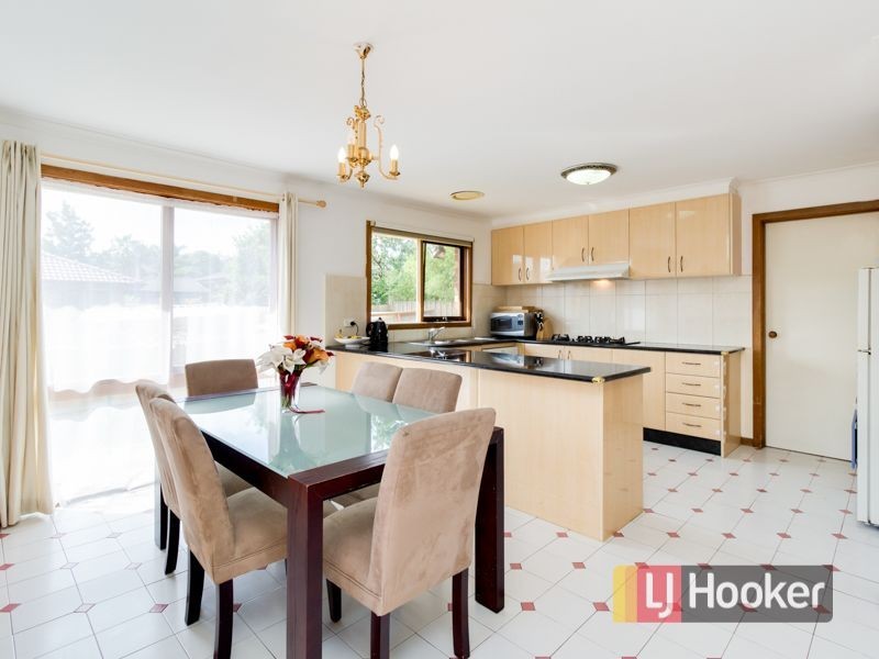 1 Plumpton Court, Endeavour Hills VIC 3802