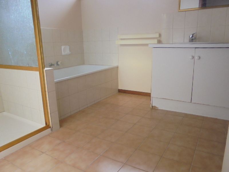 2/41 David Collins Drive, Endeavour Hills VIC 3802