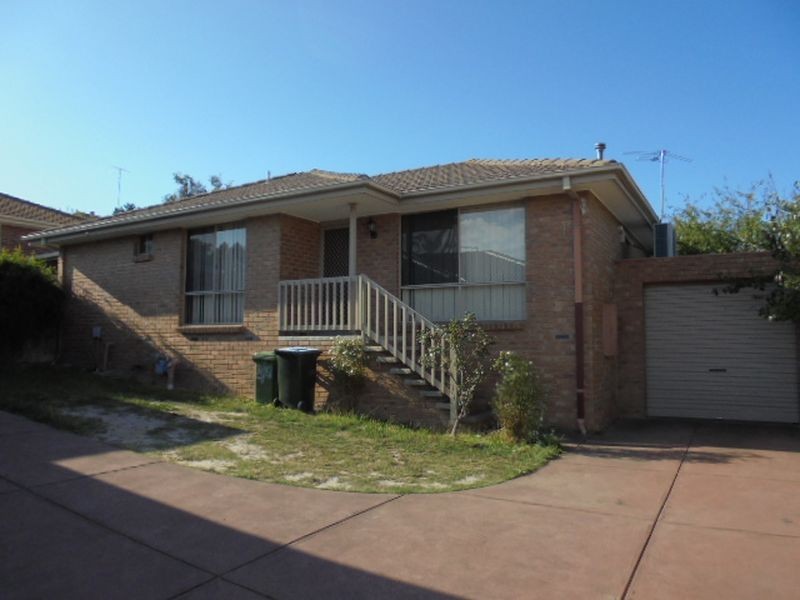 2/41 David Collins Drive, Endeavour Hills VIC 3802