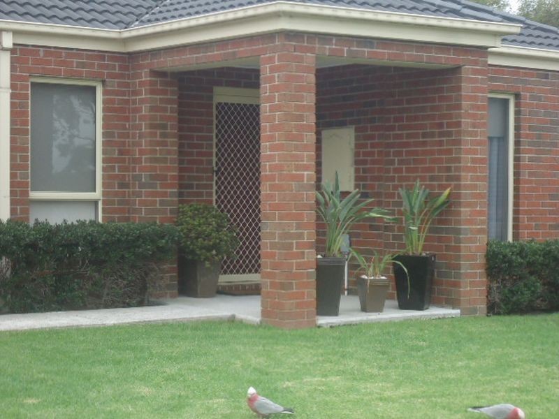 144 Paterson Drive, Lyndhurst VIC 3975