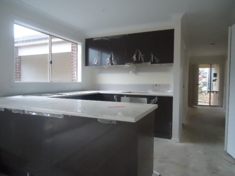 lot 846 Mernoo Avenue, Clyde North VIC 3978