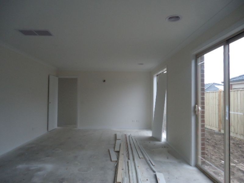 lot 846 Mernoo Avenue, Clyde North VIC 3978