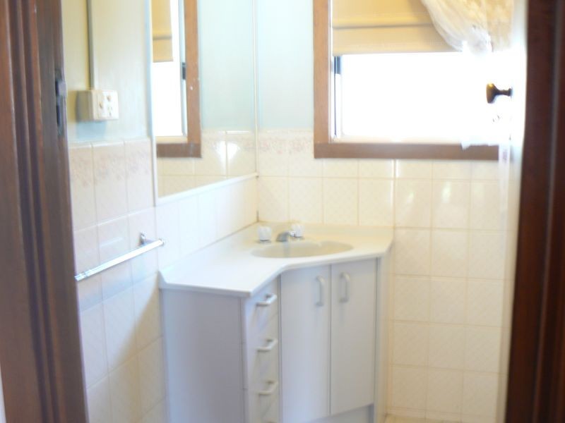 1 Wattle Drive, Doveton VIC 3177