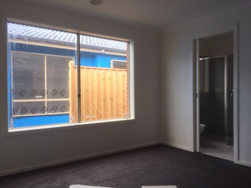 Lot 410/11 Heathcote Grove, Officer VIC 3809