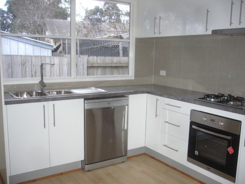 1/2 Cercis Court, Doveton VIC 3177