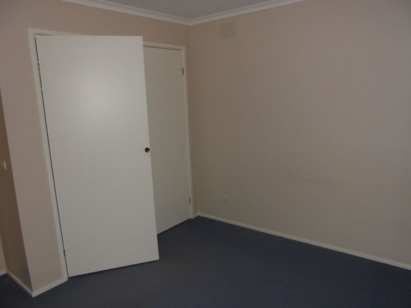 1/22 Crossdale Rise, Endeavour Hills VIC 3802