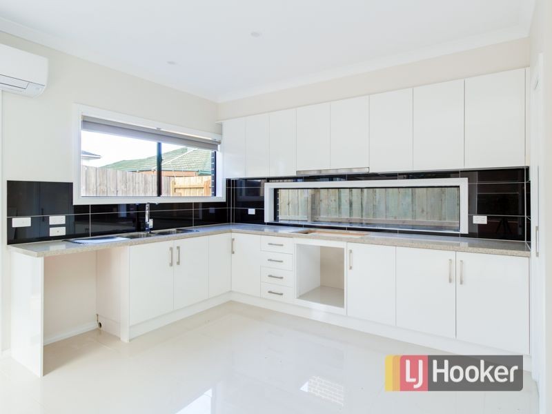 42 Carlisle Road, Hallam VIC 3803