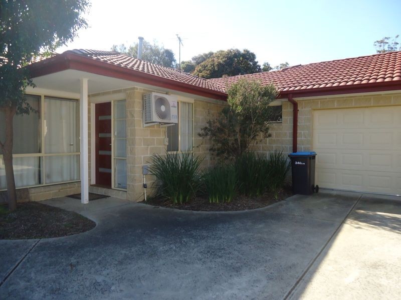 2/17 The Ridge West, Knoxfield VIC 3180