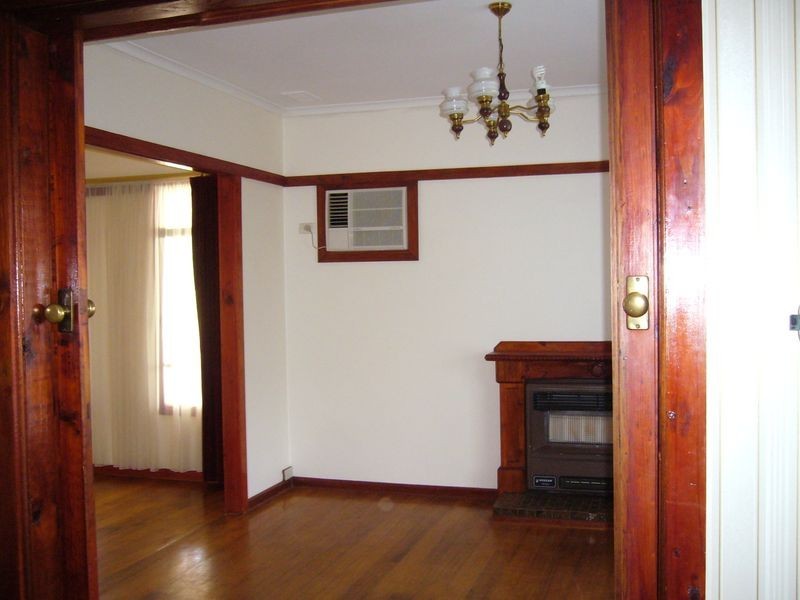 15 Laurel Avenue, Doveton VIC 3177