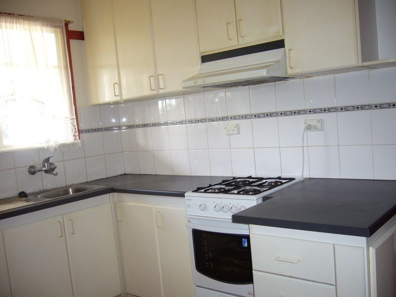 15 Laurel Avenue, Doveton VIC 3177