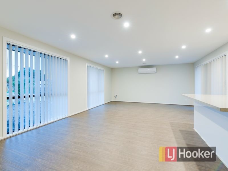 1/3 Rain Court, Doveton VIC 3177