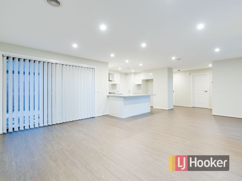1/3 Rain Court, Doveton VIC 3177