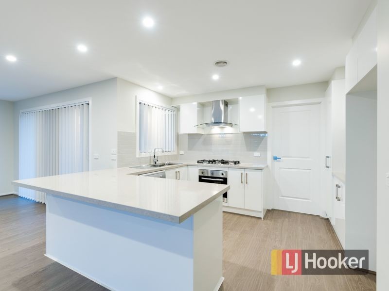 1/3 Rain Court, Doveton VIC 3177