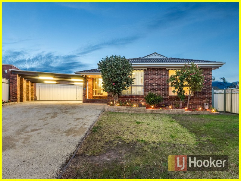 6 Ensay Court, Endeavour Hills VIC 3802