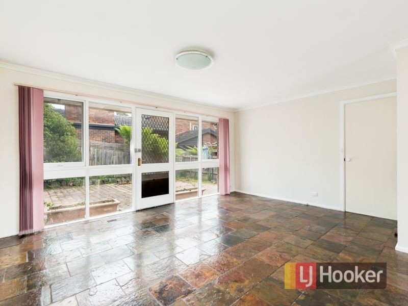 24 RedLeaf Way, Wheelers Hill VIC 3150