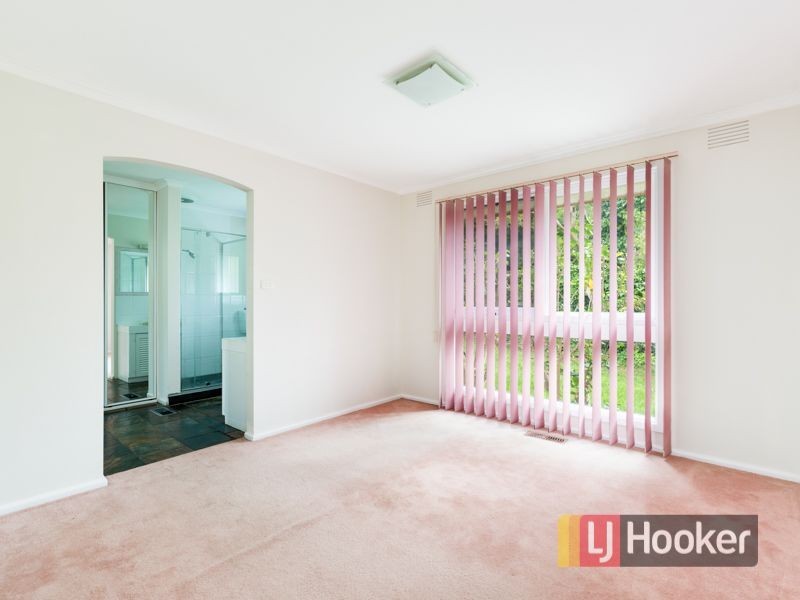 24 RedLeaf Way, Wheelers Hill VIC 3150