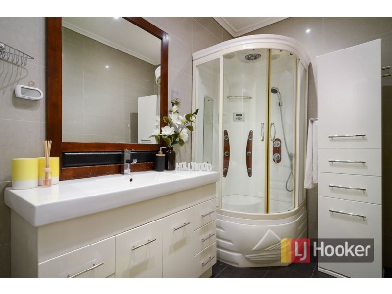 13 Doonbrae Avenue, Noble Park North VIC 3174