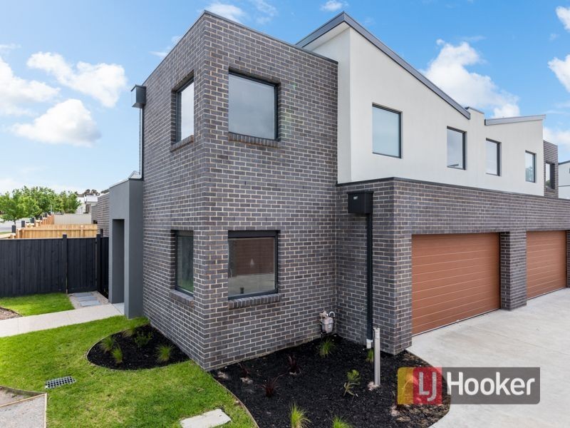 1 Agate Lane, Pakenham VIC 3810