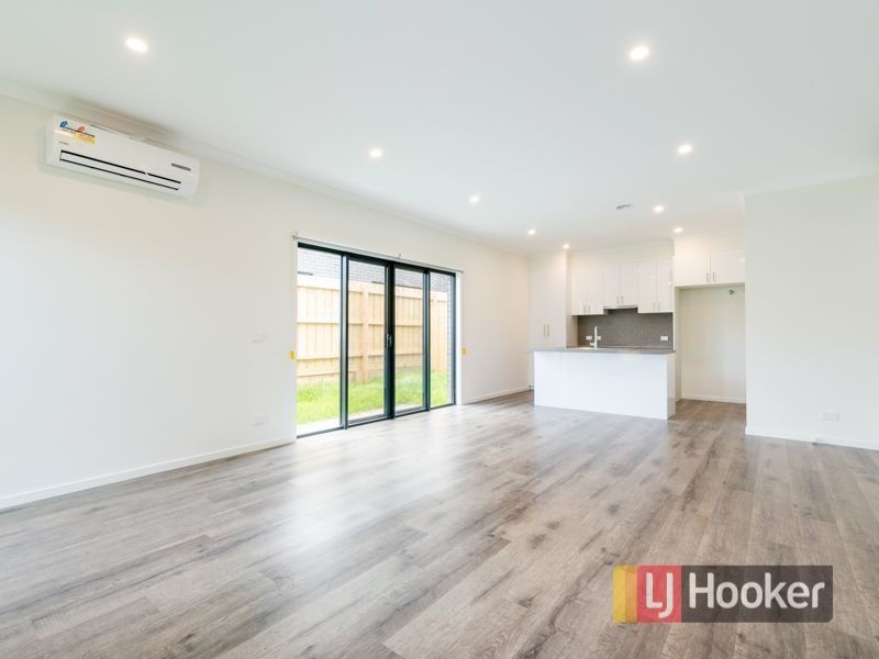 1 Agate Lane, Pakenham VIC 3810