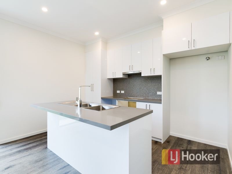 1 Agate Lane, Pakenham VIC 3810
