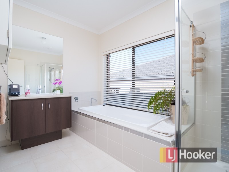 8 Brando Court, Endeavour Hills VIC 3802