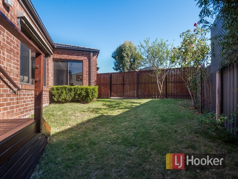 8 Brando Court, Endeavour Hills VIC 3802