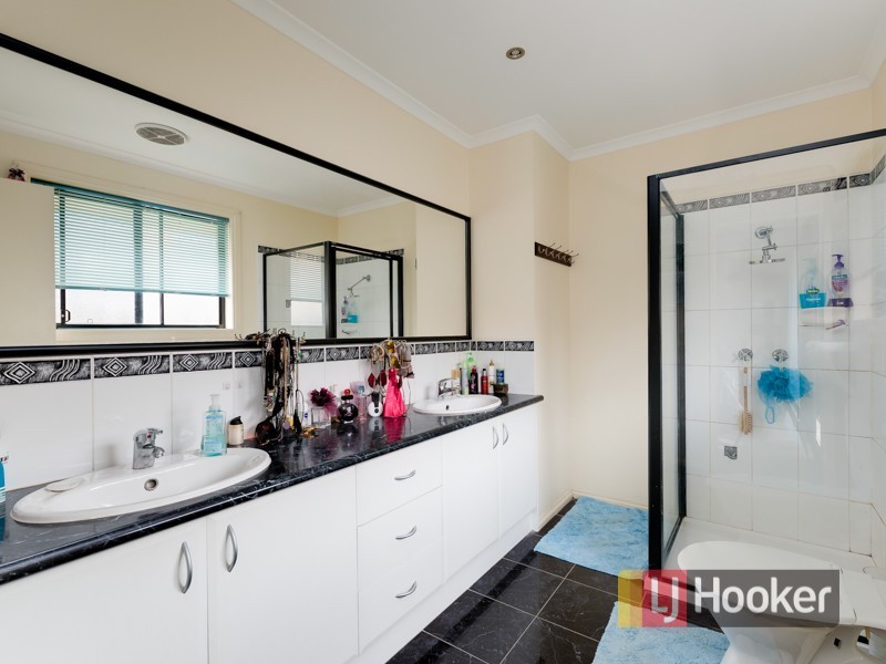 50 Harold Keys Drive, Narre Warren South VIC 3805