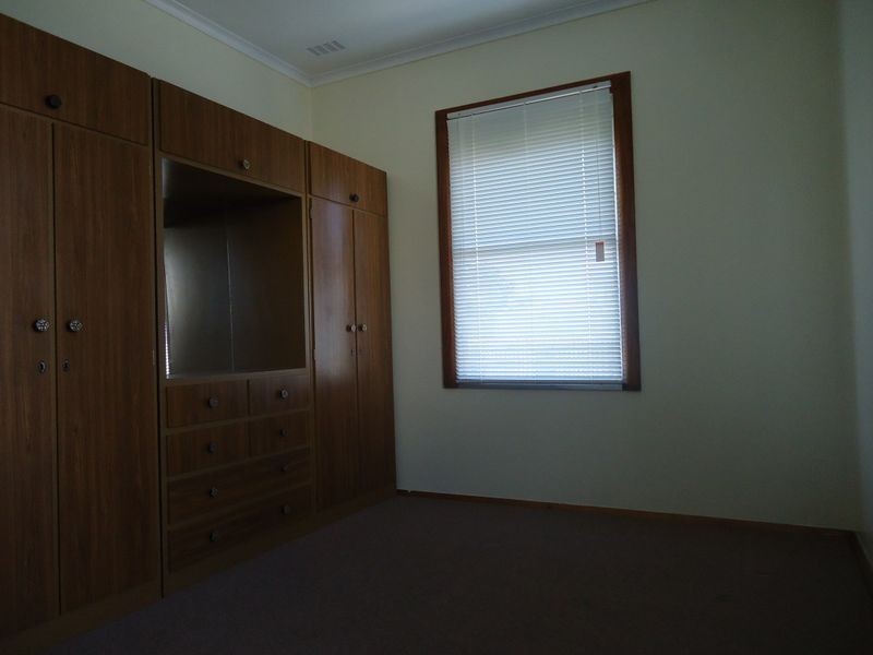 5 Ficifolia Drive, Doveton VIC 3177