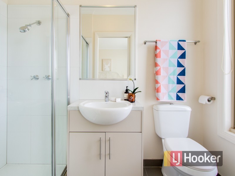 1A Dunvegan Crescent, Dandenong VIC 3175