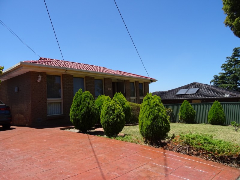 37 Howe Avenue, Dandenong North VIC 3175