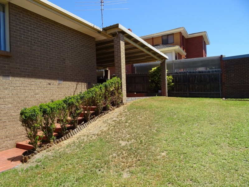 37 Howe Avenue, Dandenong North VIC 3175