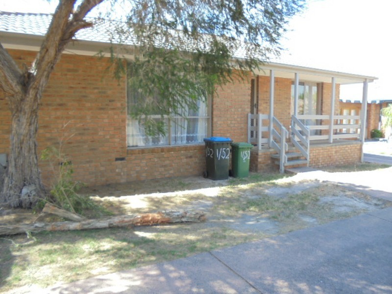 Unit 1/52 Arthur Phillip Drive, Endeavour Hills VIC 3802