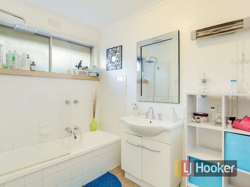 15 Philip Road, Hallam VIC 3803