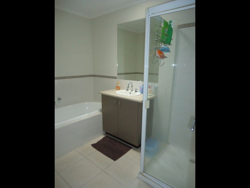 9 Boronia Avenue, Cranbourne VIC 3977