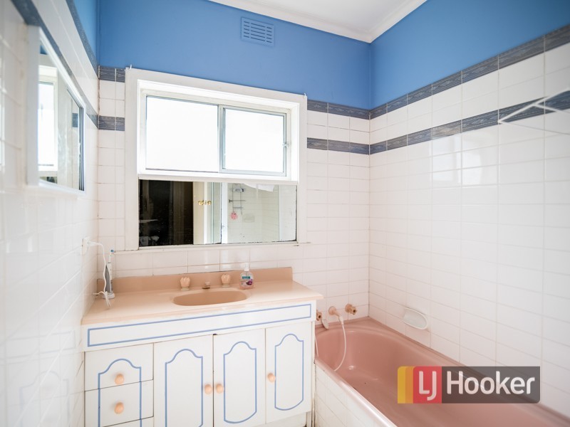 10 Carlton Road, Dandenong North VIC 3175