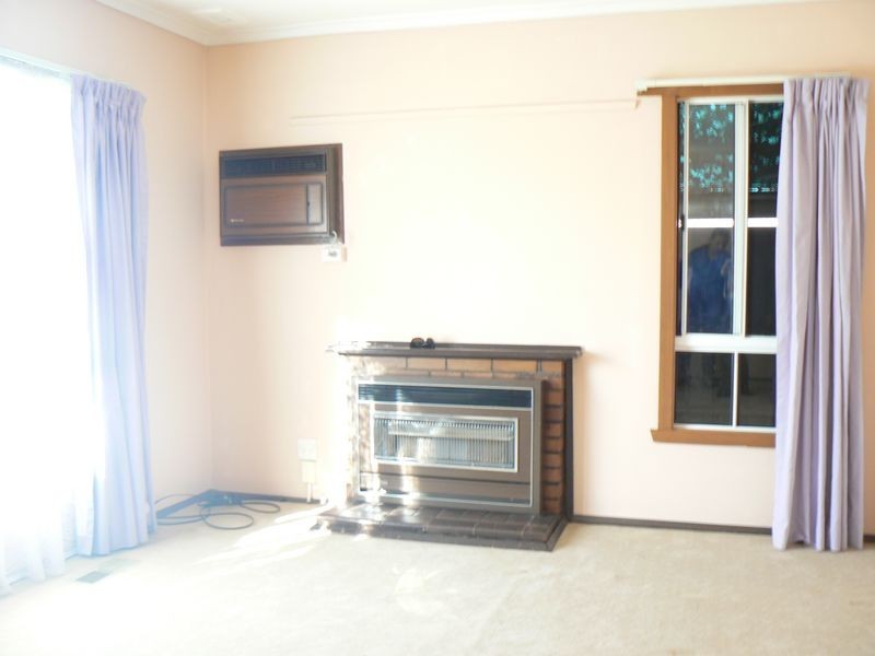 1 Wattle Drive, Doveton VIC 3177