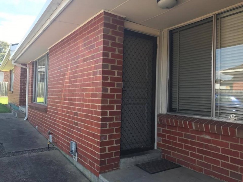 Unit 4/245 Gladstone Road, Dandenong VIC 3175
