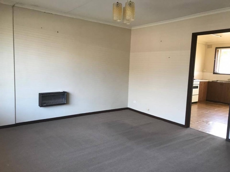 Unit 4/245 Gladstone Road, Dandenong VIC 3175
