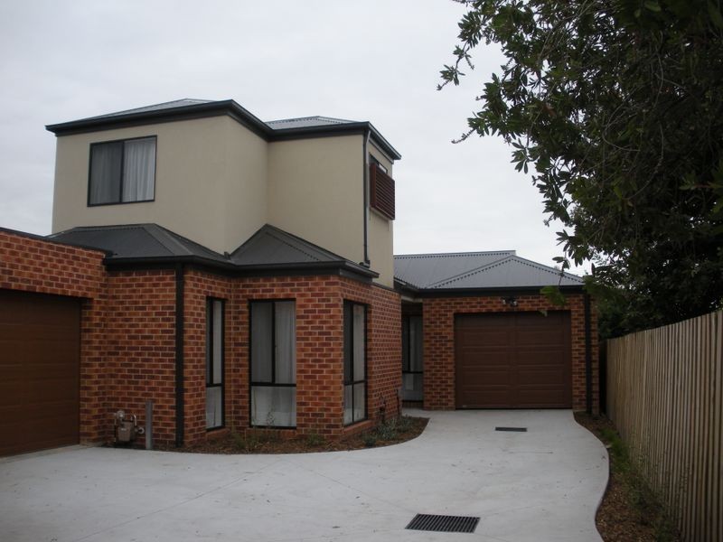 3/3 Jeffrey Street, Dandenong North VIC 3175