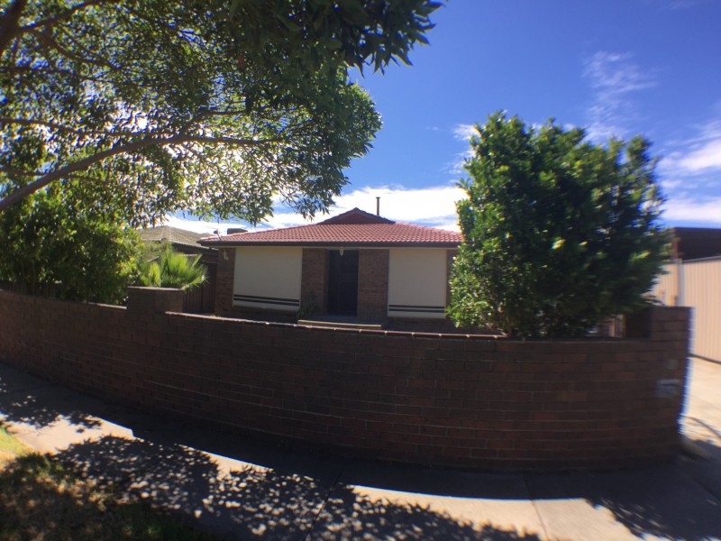 2 Grenda Court, Dandenong VIC 3175