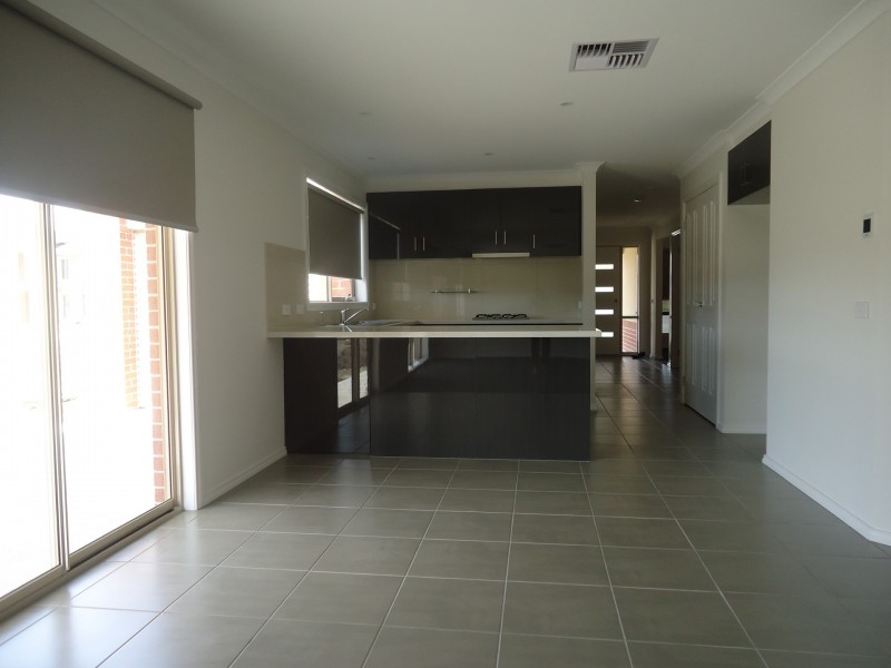 Lot 305 Featherdown Way, Clyde North VIC 3978