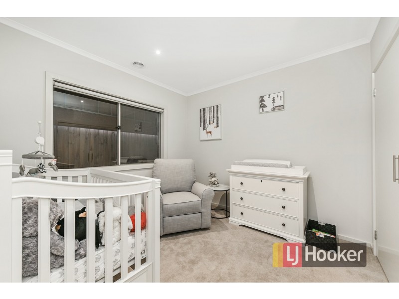 4 Cadillac Street, Cranbourne East VIC 3977