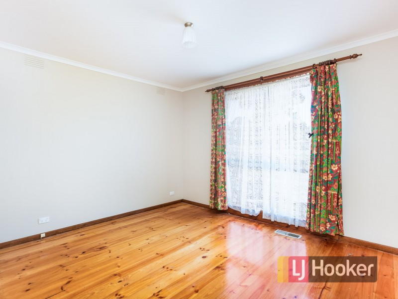 69 Matthew Flinders Avenue, Endeavour Hills VIC 3802