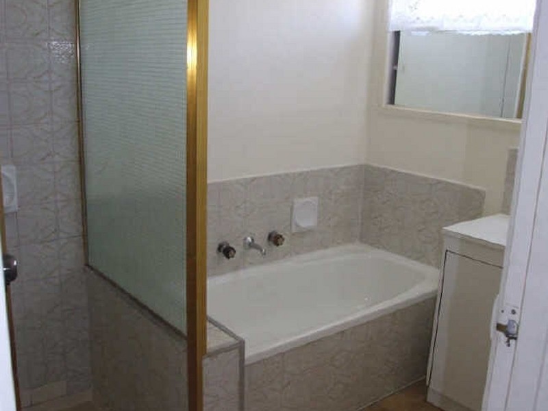 2/41 Gerard Street, Dandenong VIC 3175