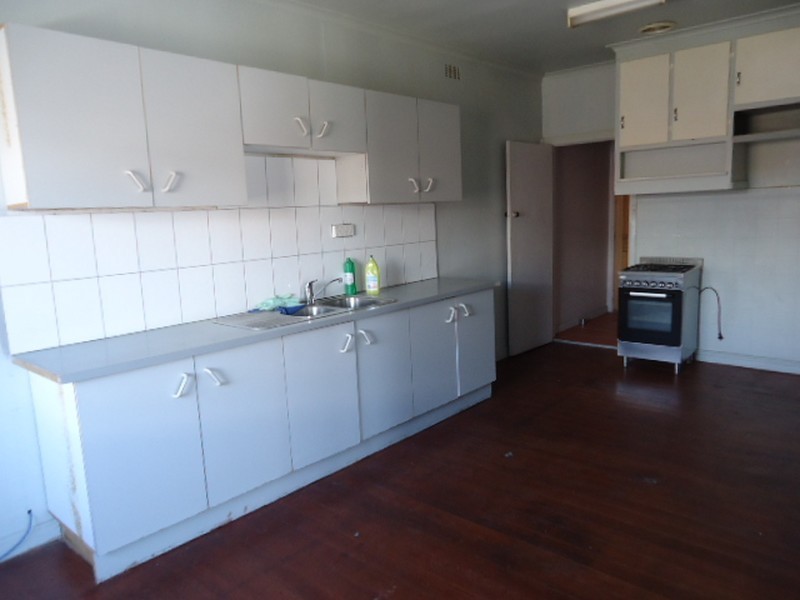 14 Airlie Avenue, Dandenong VIC 3175