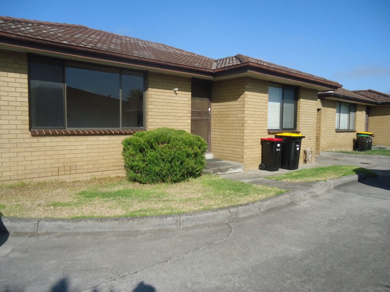 Unit 2/62 Hammond Road, Dandenong VIC 3175